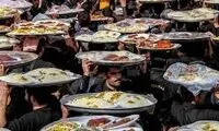 عکسی جالب از پخش نذری متفاوت در اصفهان