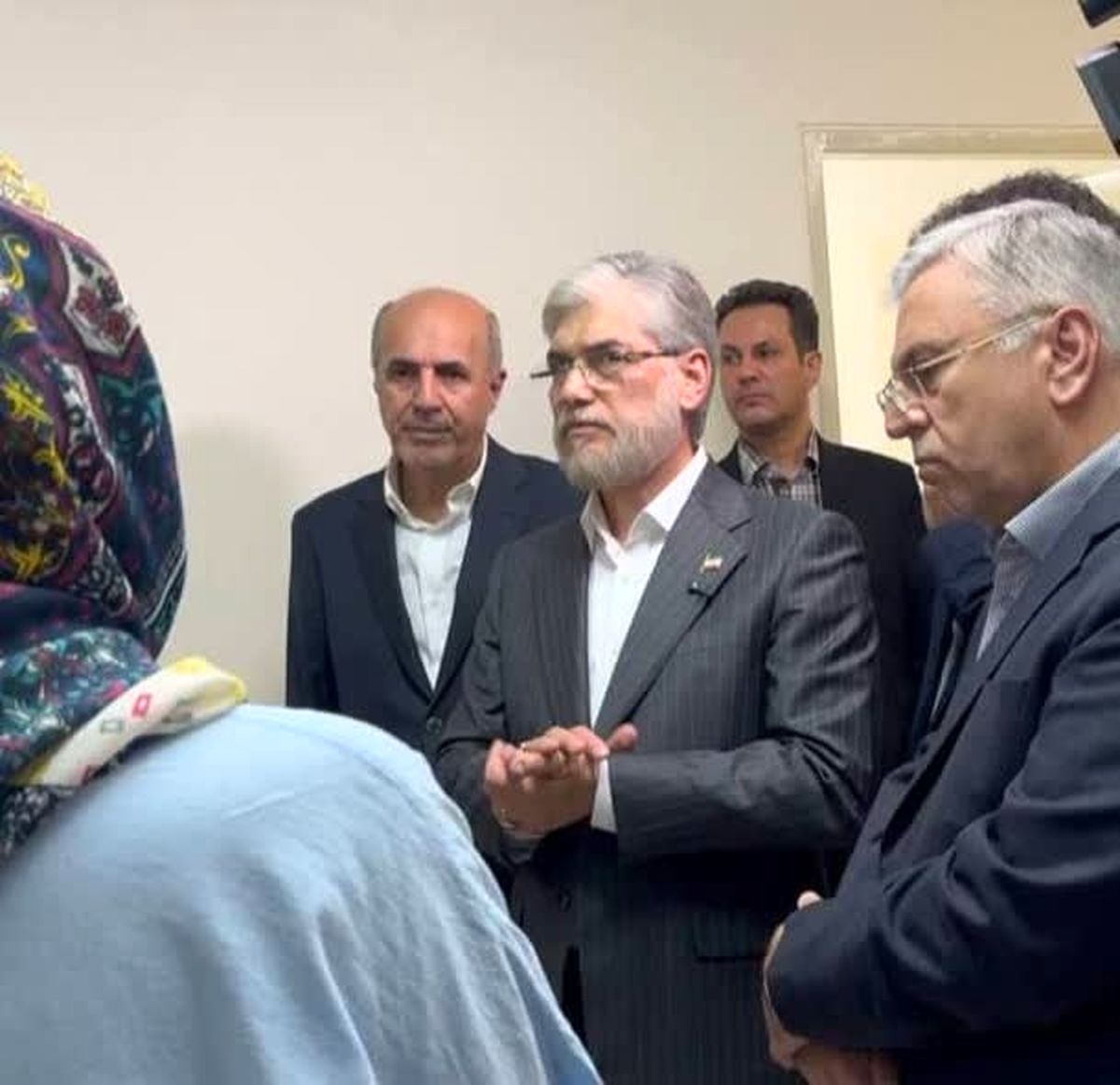 اولین واکنش به ماجرای خبرساز درگیر لفظی وزیر علوم