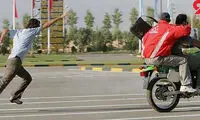 لحظه ای که سارق حرفه ای بازار تهران در دام شهروندان افتاد