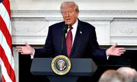 غش کردن یک نفر، نشست خبری ترامپ را بهم ریخت!