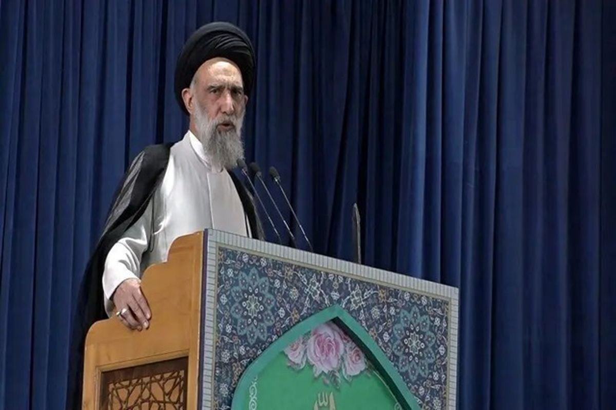 امامجمعه اصفهان: مذاکره معنایی ندارد