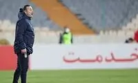  مربی تیم ملی روی نیمکت استقلال در دربی می‌نشیند؟
