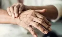 لرزش اندام از مهم‌ترین نشانه‌های این بیماری است