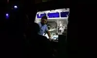 تصویری تلخ از پدر صابر کاظمی پشت در آی‌سی‌یو