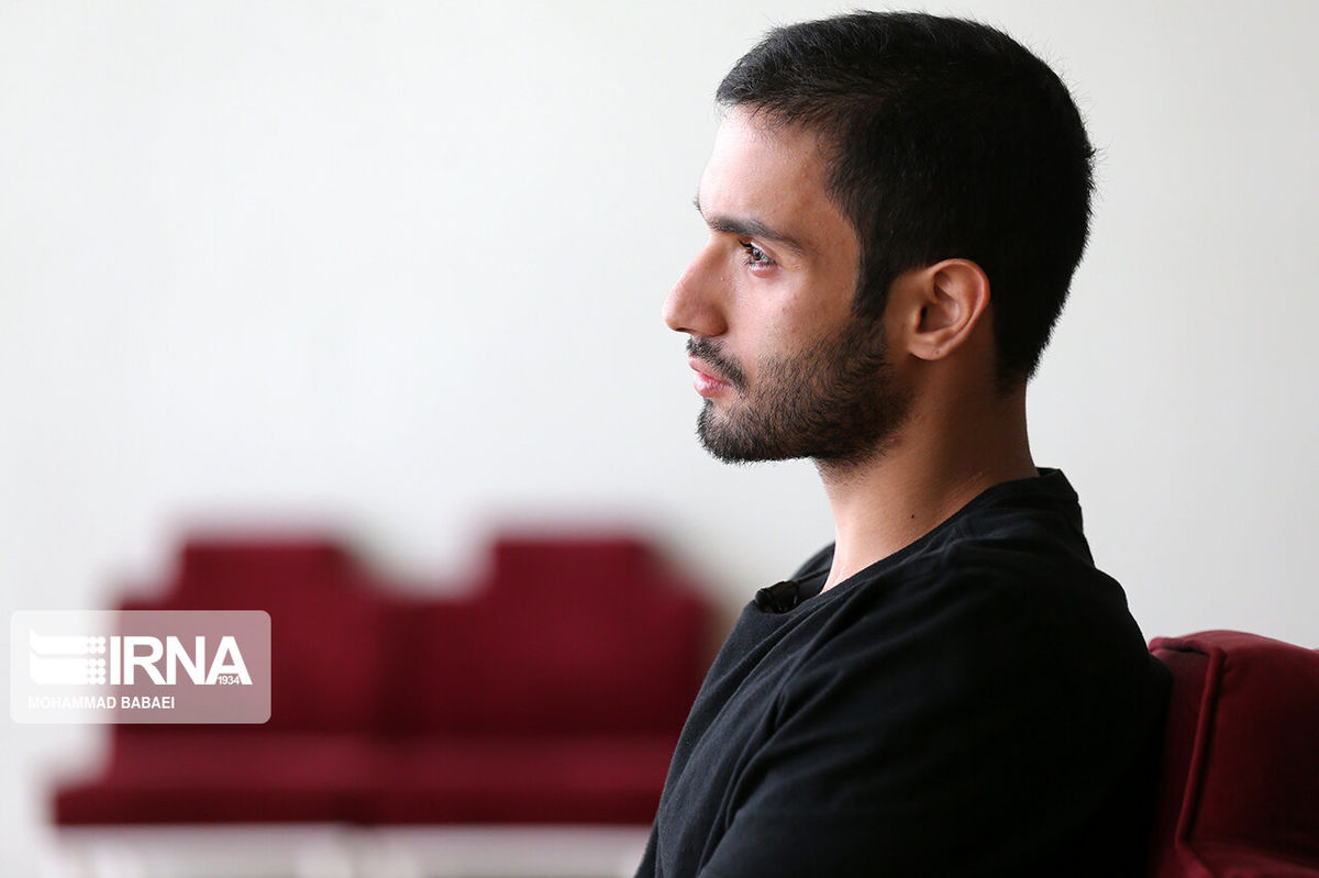 پوریا خادم آهنگساز معروف پسر رسول خادم اسطوره کشتی است