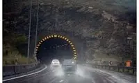 رانندگان مراقب ریزش سنگ در این جاده‌ها باشند