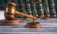 آیا خیانت می تواند مجازات قانونی داشته باشد؟