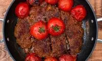 چسبیدن کباب تابه‌ای به ماهیتابه را چطور رفع کنیم؟