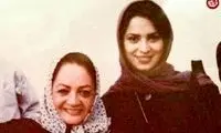 شهلا ریاحی و لیلا فروهر در نمایی از فیلم چهار خواهر