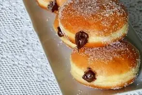 اگر عاشق شکلات هستید، این پیراشکی را امتحان کنید