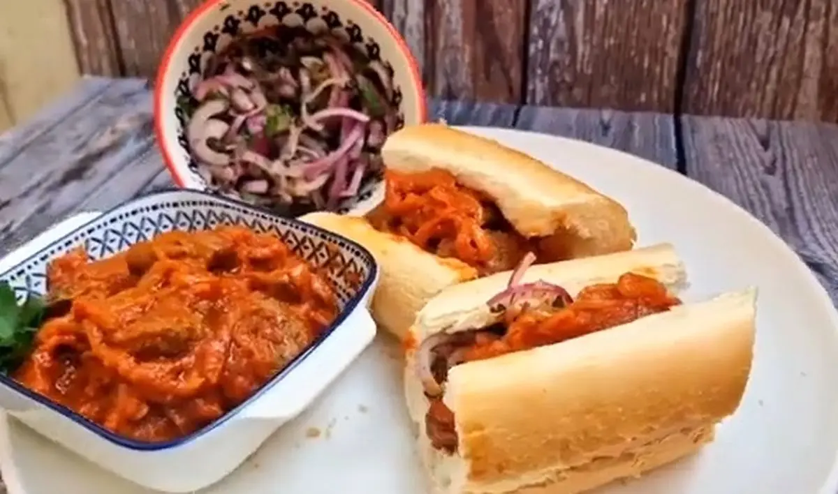 طرز تهیه بندری گوشت چرخ‌کرده؛ ساندویچی خوشمزه و ساده