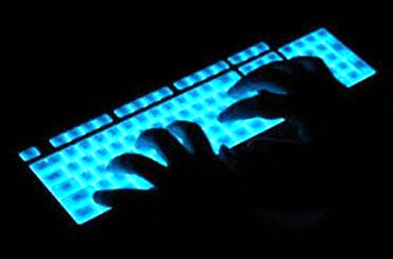 دزدی اطلاعات شخصی در اینترنت برای چیست؟