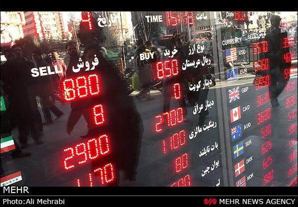 گزارش تصویری از بازار پرهیجان ارز و سکه