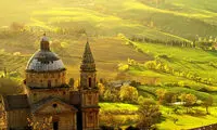 19 کلیسای متروک در اعماق طبیعت