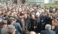اقامه نماز سیدحسن بر پیکر ۳ تن از شهدای ۷۳۷