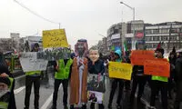 حضور نمادین «جلیقه‌زردها» در جشن انقلاب