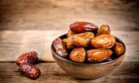 اگر فرزند قد بلند میخواهید، خرما بخورید
