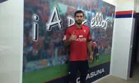 عکس: انصاری فرد در لباس اول اوساسونا
