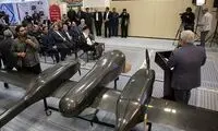 تصویری از یک پهپاد ایرانی در مقابل رهبر انقلاب