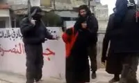 تصاویری از اعدام یک زن سوری به اتهام زنا