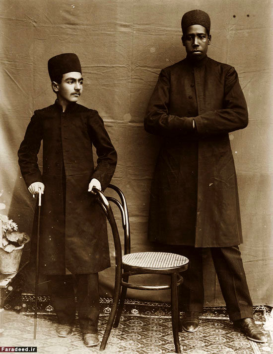 عکس: شاهزاده قجری و برده افریقایی