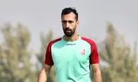 قاسمی‌نژاد برای عقد قرارداد وارد باشگاه استقلال شد