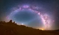 کهکشان راه ‌شیری در آسمان کویر ایران