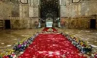 نقد یک فعال فرهنگی بر فرش گل حرم
