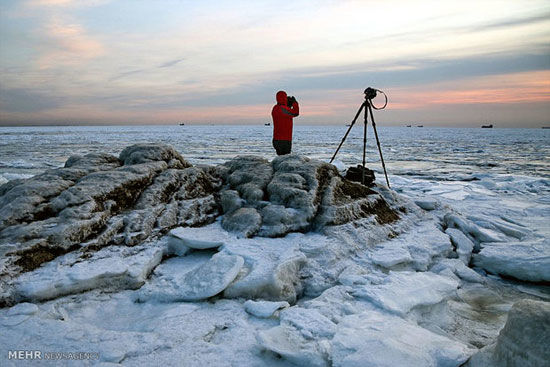 یخ زدن آب دریا در چین +عکس