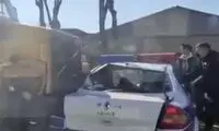 جزئیات برخورد کامیون با ماشین پلیس در خط ویژه