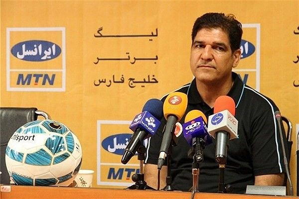 مهاجری: وجدانم بعد از بازی با تراکتور راحت بود