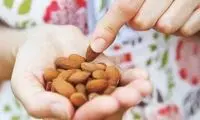 چند خوردنی مفید برای قبل از خواب