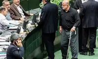 قاضی پور عصا به دست شد