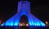برج آزادی «آبی» شد