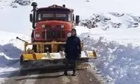 تنها بانوی راهدار کشور، شیرزنی از دیار لرستان