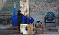 شغلی پرسود در کنار خیابان +عکس