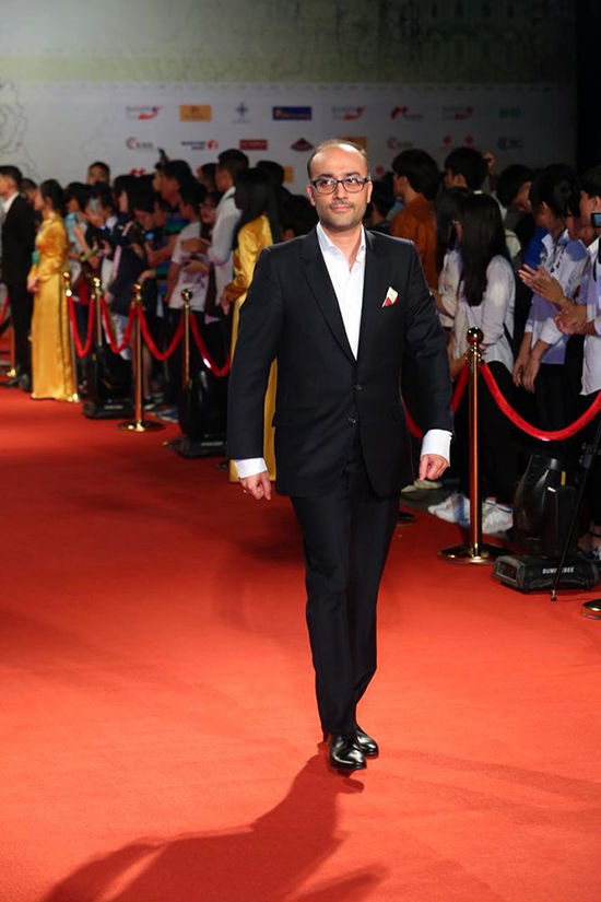 کارگردان ایرانی روی فرش قرمز جشنواره ویتنامی