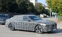 تصاویر شکار شده از لوکس‌ترین سدان BMW