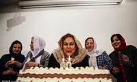مهین‌ترابی شمع 60 سالگی را فوت کرد