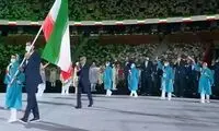 رژه‌ی کاروان ایران در مراسم افتتاحیه المپیک