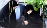 عکس: همسر روحانی در ختم مرحوم پیوندی