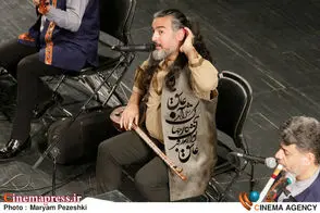 اجرای زنده آهنگ رسمی جام جهانی در میدان انقلاب