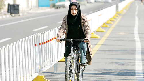 موضوع دوچرخه‌سواری زنان؛ دوست خیابان و دشمن آلودگی