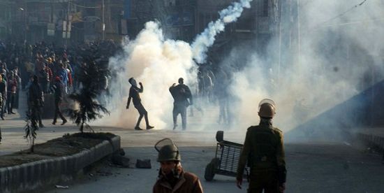 درگیری پلیس هند با ساکنان کشمیر