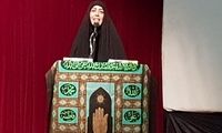 الهام چرخنده: مسیح، جوجه اردک زشت است