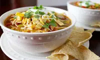 طرز تهیه سوپ مرغ و لوبیا