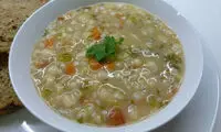 طرز تهیه سوپ جو سفید در مایکروویو