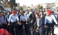 دوچرخه‌سواری آذری جهرمی همراه با شهردار تهران