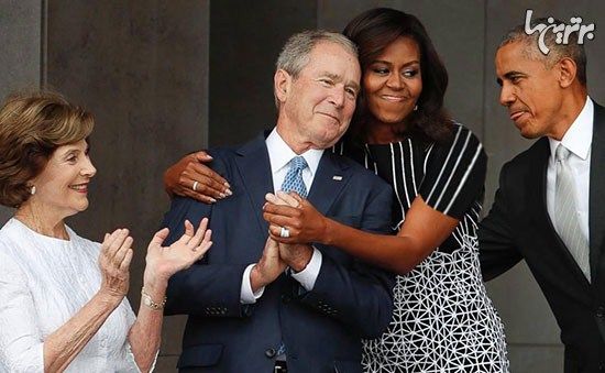 جورج بوش در آغوش میشل اوباما