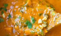 سوپ بادام‌زمینی با طعم آجیل